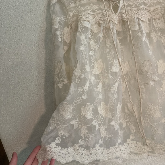 Sundance Sheer Floral Lace Blouse - Picture 7 of 9